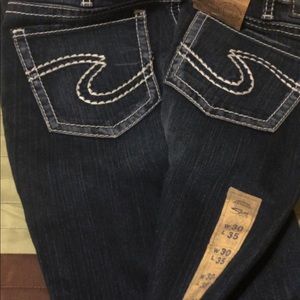Women’s silver jeans